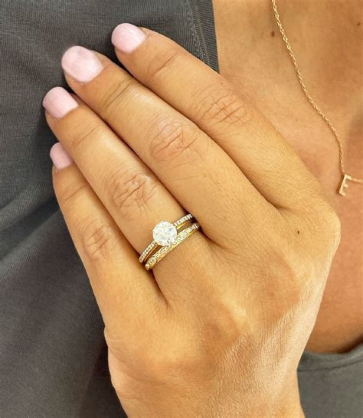 How much is it to get a ring dipped in white gold?
