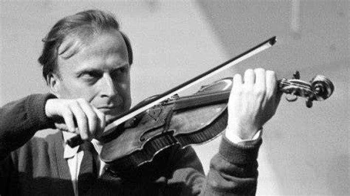Is Yehudi Menuhin still alive?