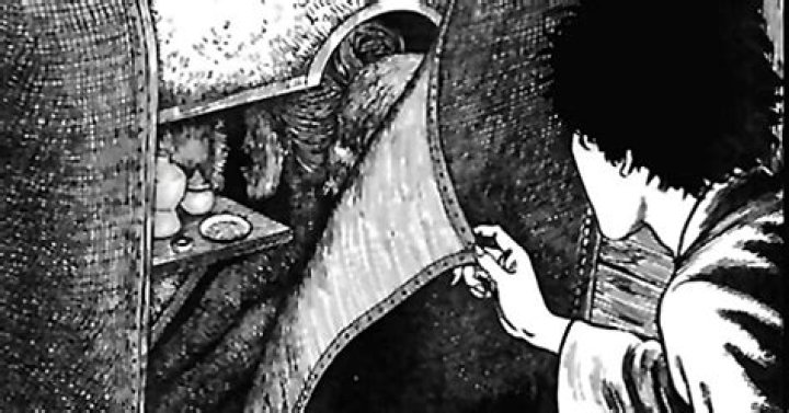What book is the human chair in Junji Ito?