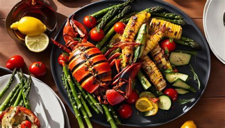 What flavors go with lobster?