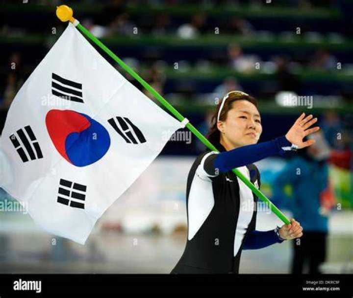 Who sang at the 2010 Olympics?